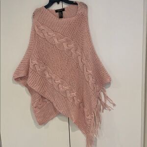 🎉Final deal 🎉Rampage  poncho sweater 💕